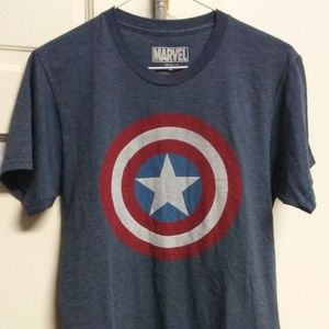 Capt America T-shirt S